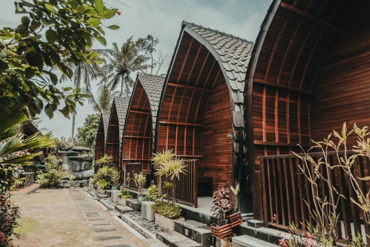 Sekar Arum Riverside Resort In Canggu Танах Лот Экстерьер фото